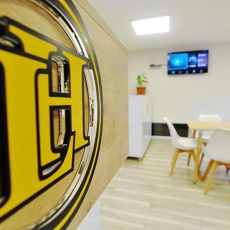 Light Hotel Tbilisi Bagian luar foto