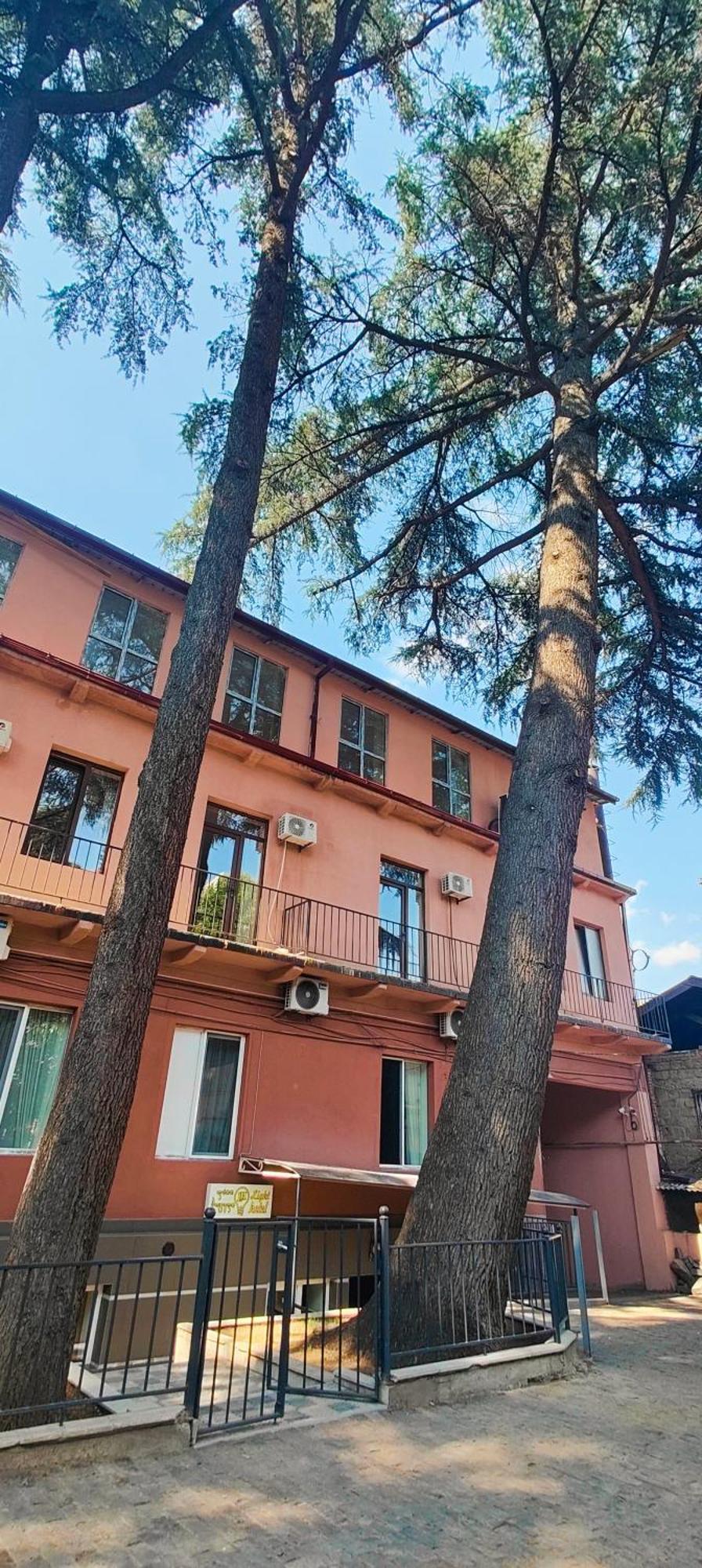 Light Hotel Tbilisi Bagian luar foto