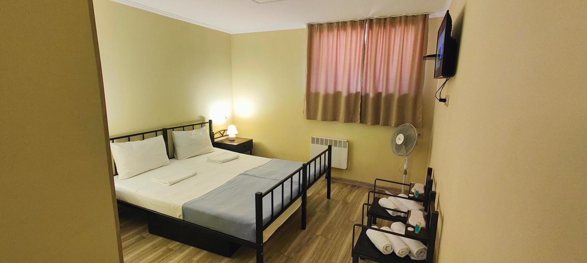 Light Hotel Tbilisi Bagian luar foto